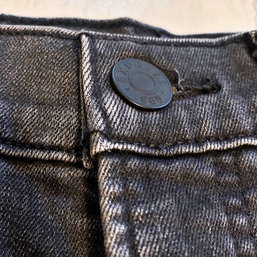 Express Black Slim Ankle Super High Rise Raw Hem Jeans - Picture 5 of 9